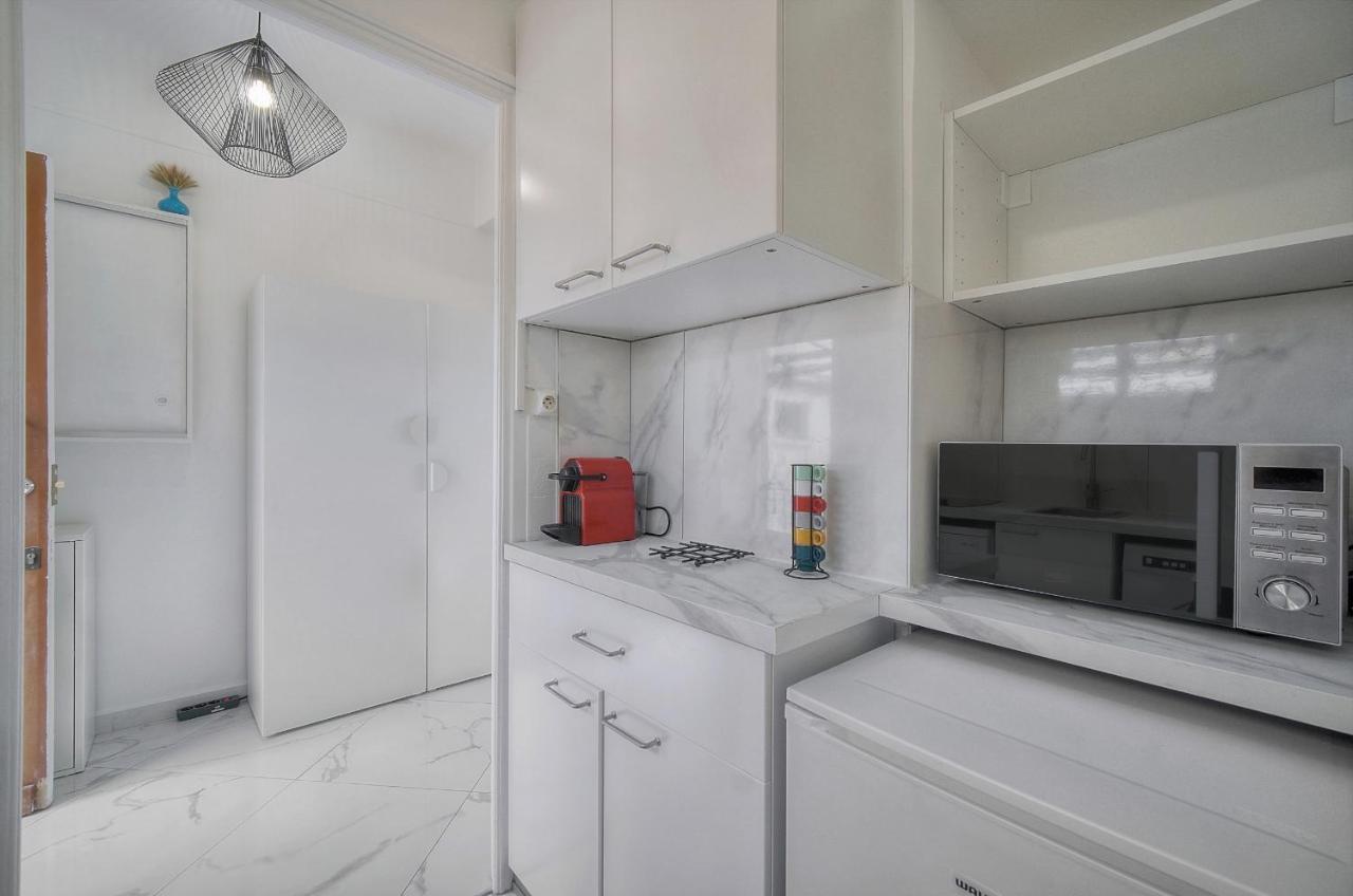 Studio Lumineux 200 M Des Plages A0B192 戛纳 外观 照片